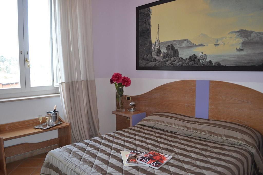 San Leucio Resort Caserta Szoba fotó